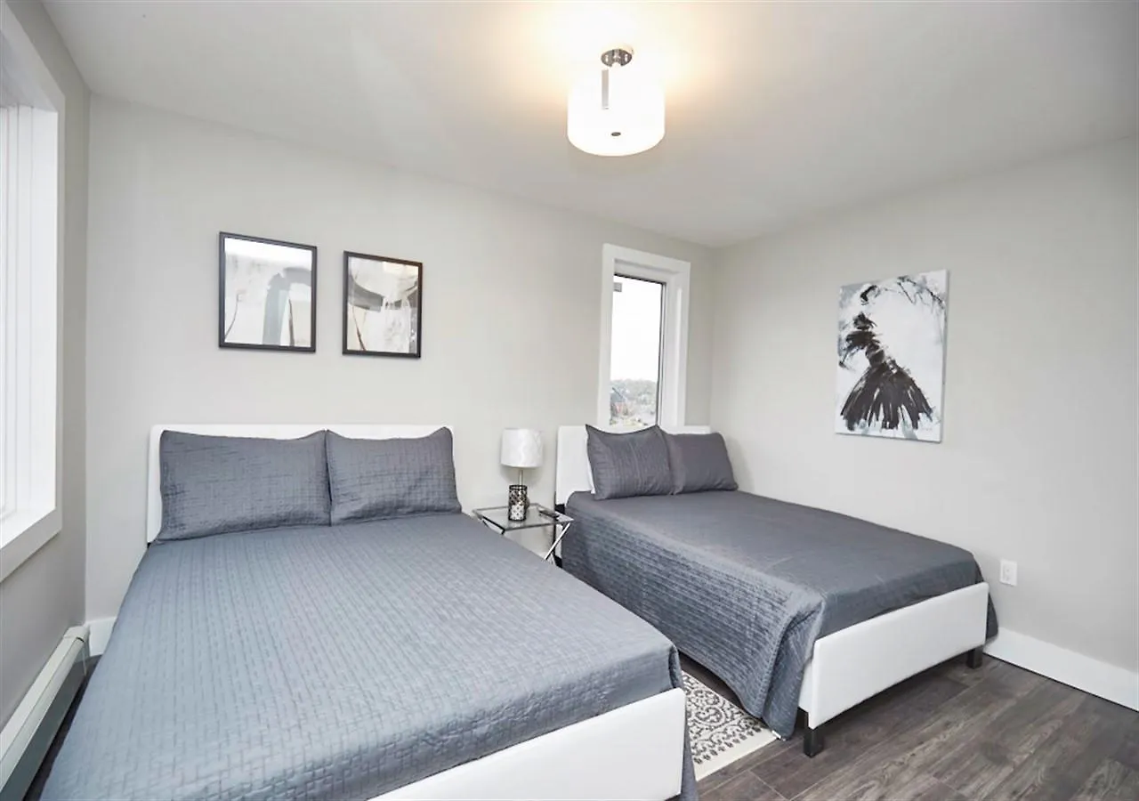 Clifton Hill Luxury Condo 4B Niagara Falls 0*,  Canada